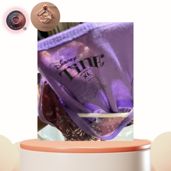 Disney Top - Picture 4 of 4